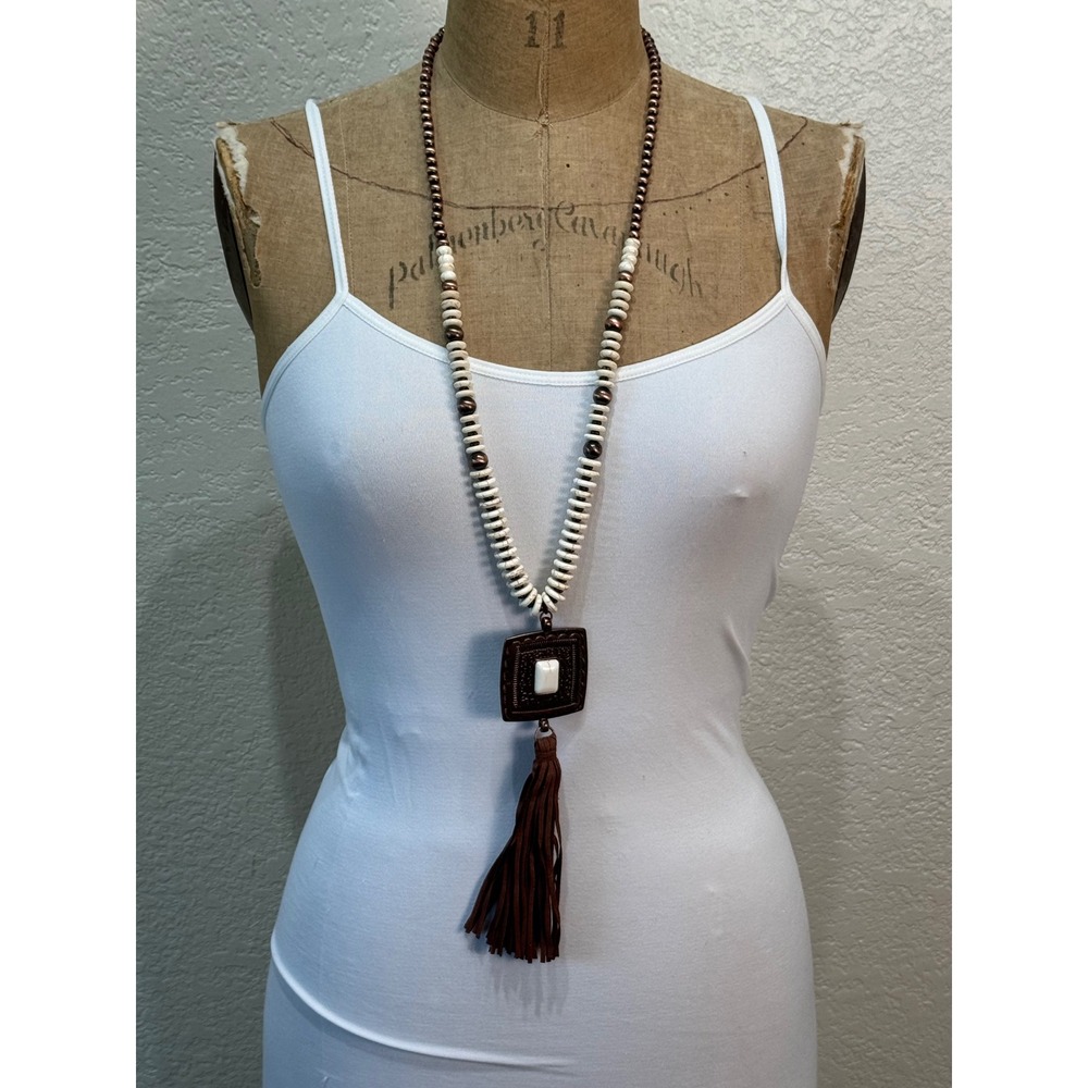 Emma Western Beaded Long Tassel Necklace and Earrings Set Brown White NEW